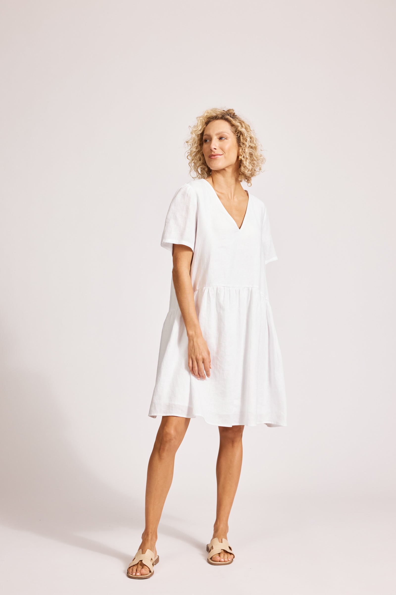 Eb&Ive Miramar Linen midi short summer shift Aline v-neck dress short sleeve coral