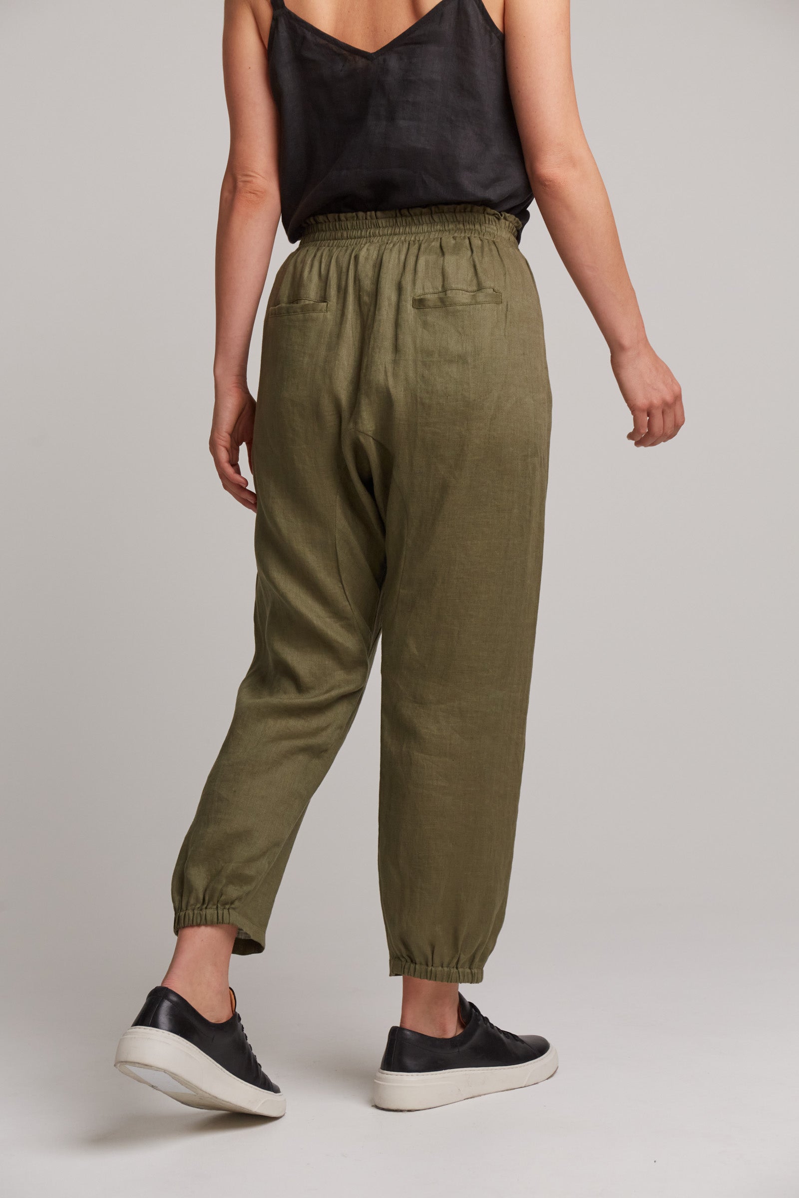 Eb&Ive Studio Linen Relaxed Pant Jogger Weekend Pant Travel Pant Khaki