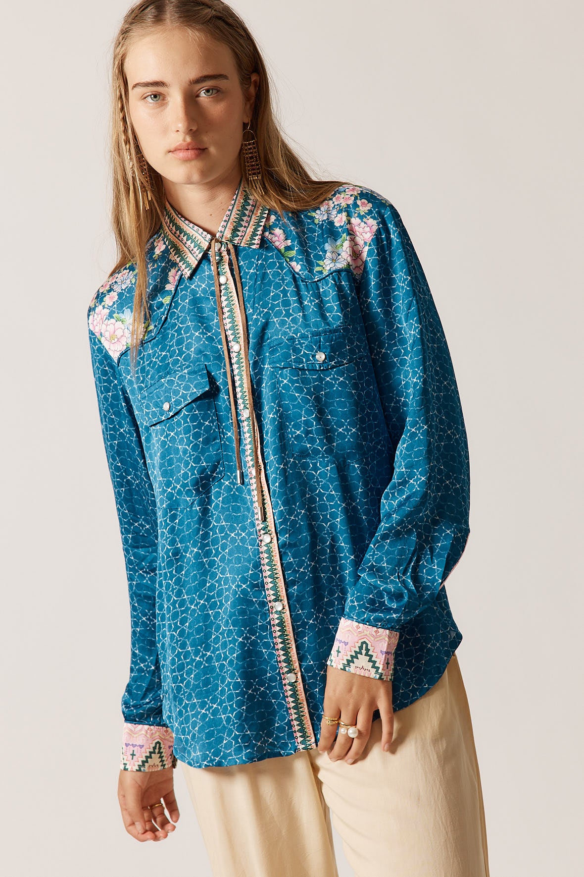 RubyYaya Daisy Vintage & retro all over print statement bold cowgirl print soft button up Shirt women’s fashion collared country blouse blue with bright colour florals