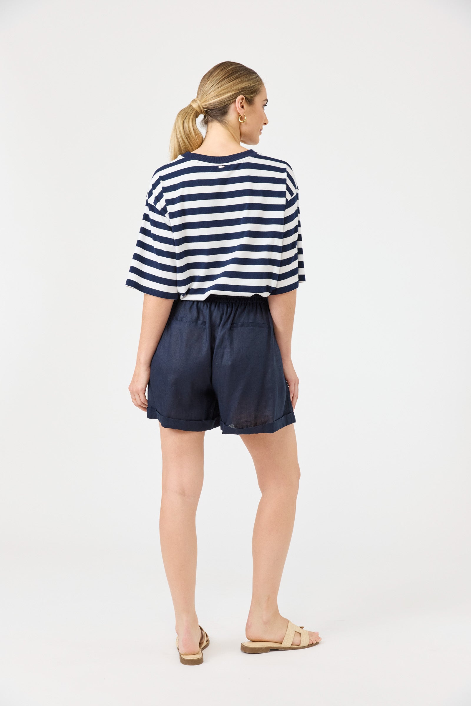 Studio Linen Short - Navy