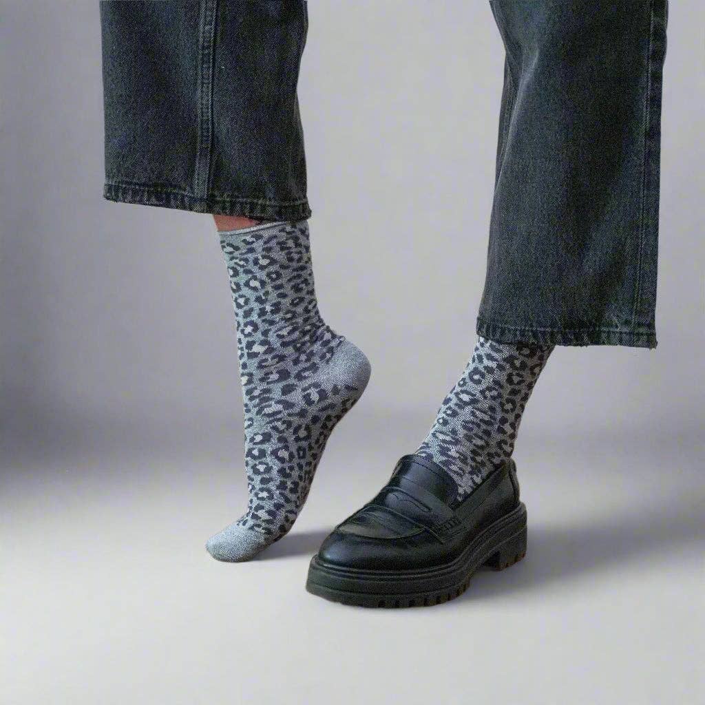 KLUE Glitter Lurex Socks | Leopard Grey