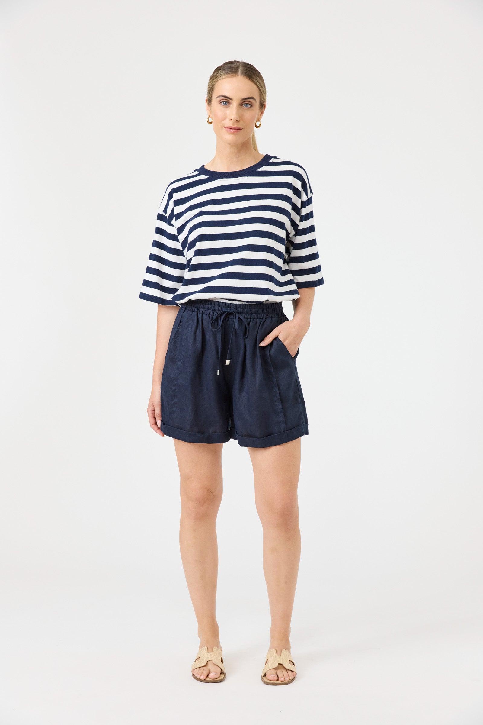 Studio Linen Short - Navy