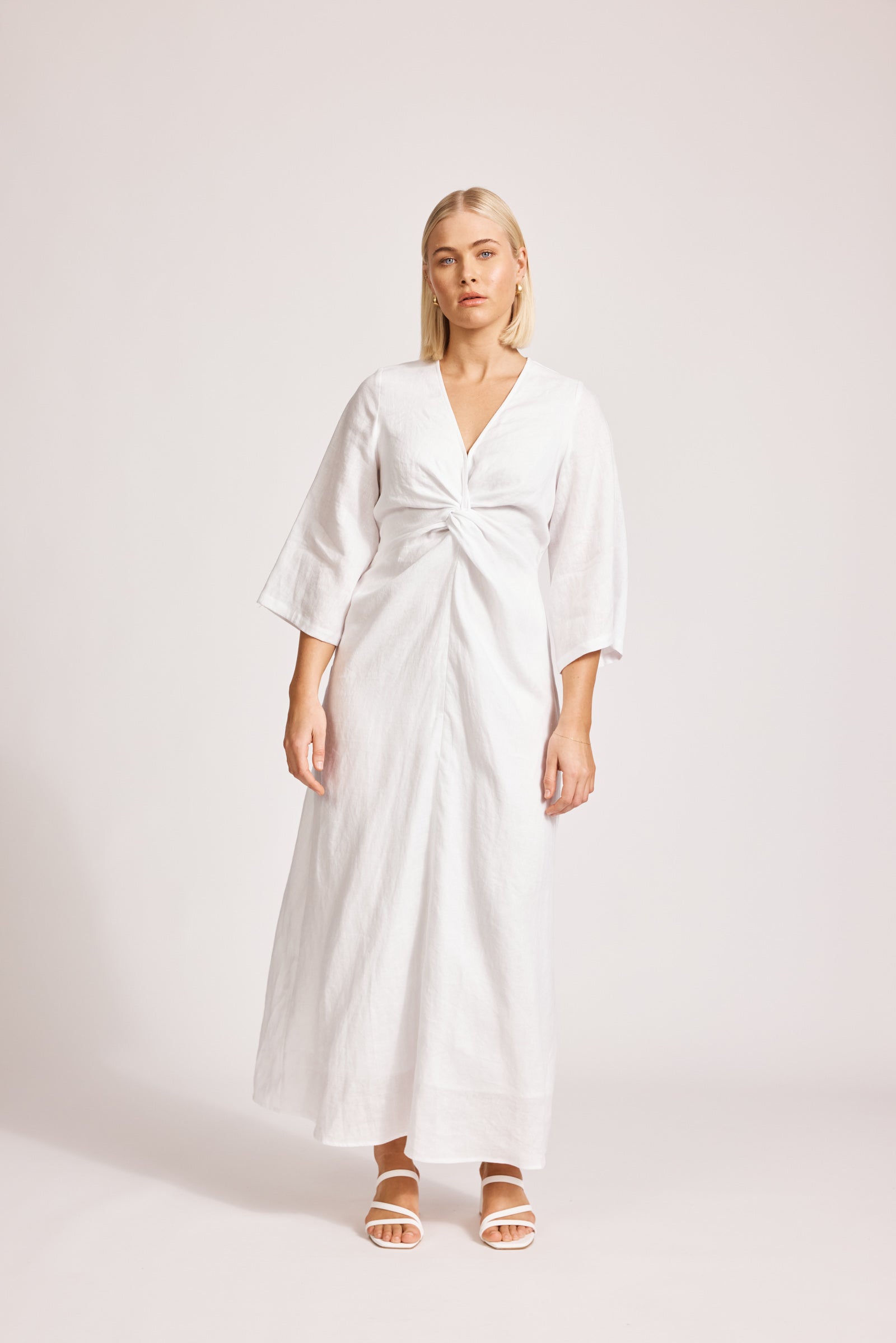 Eb&Ive Miramar twist dress long sleeve kimono kaftan sleeve fit and flare v-neck event holiday resort dress summer Linen maxi white