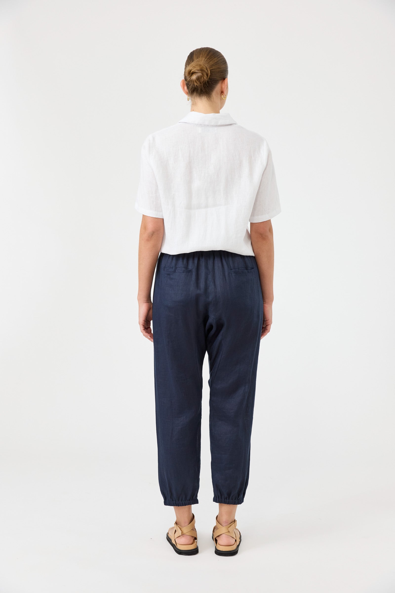 Studio Linen Relaxed Pant - Navy