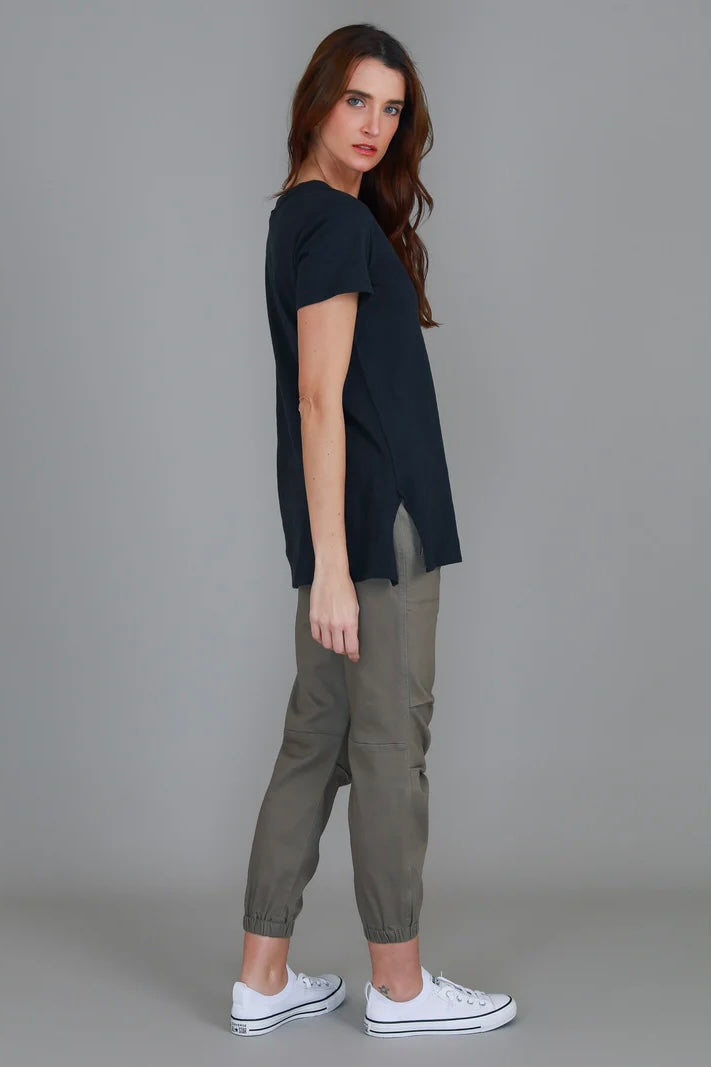 Frankie V Neck Tee - Ink