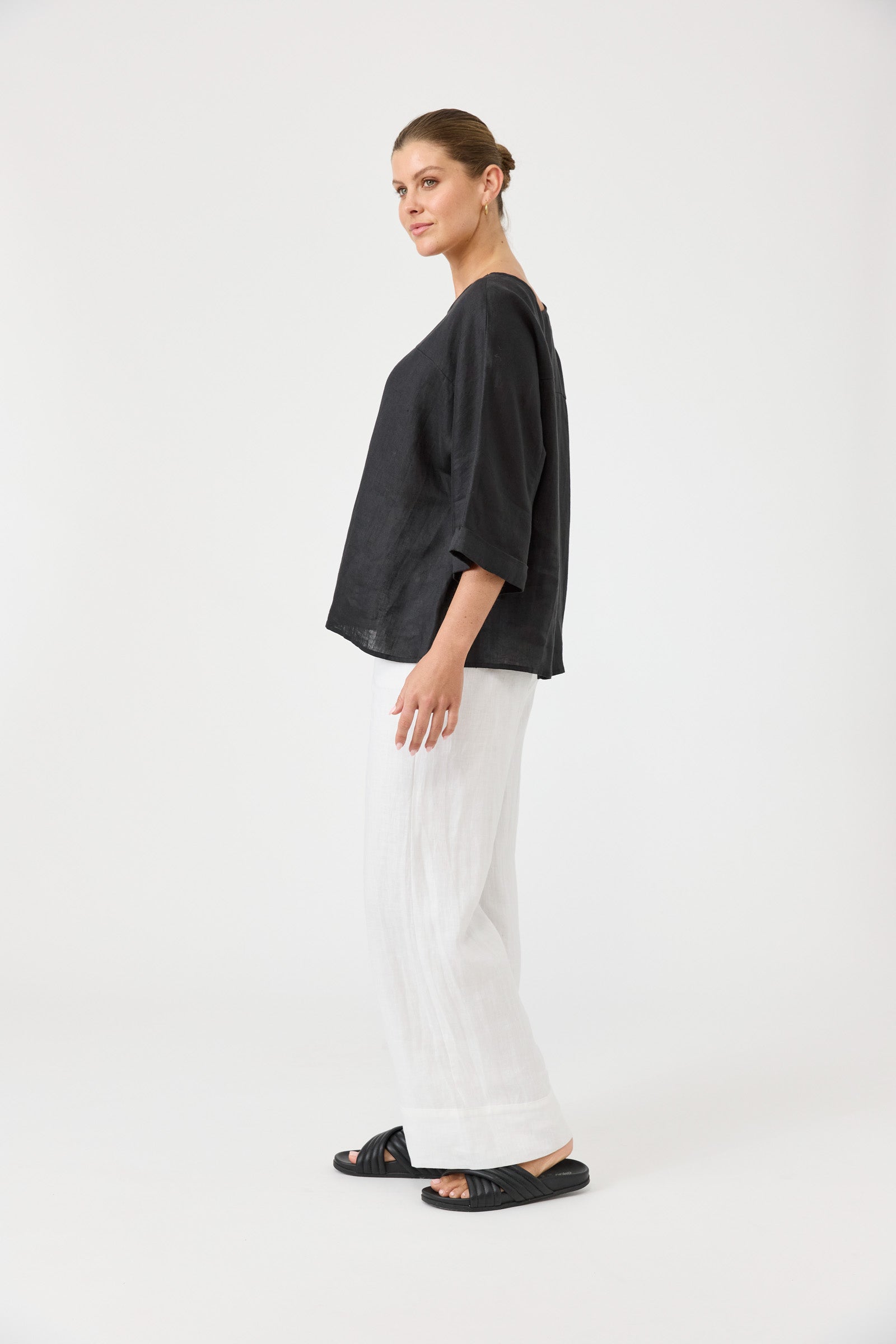 Eb&Ive Studio linen relaxed black top three-quarter length sleeve relaxed fit evening work wear Ebony Linen Blouse long sleeve Oversized Black Linen Top