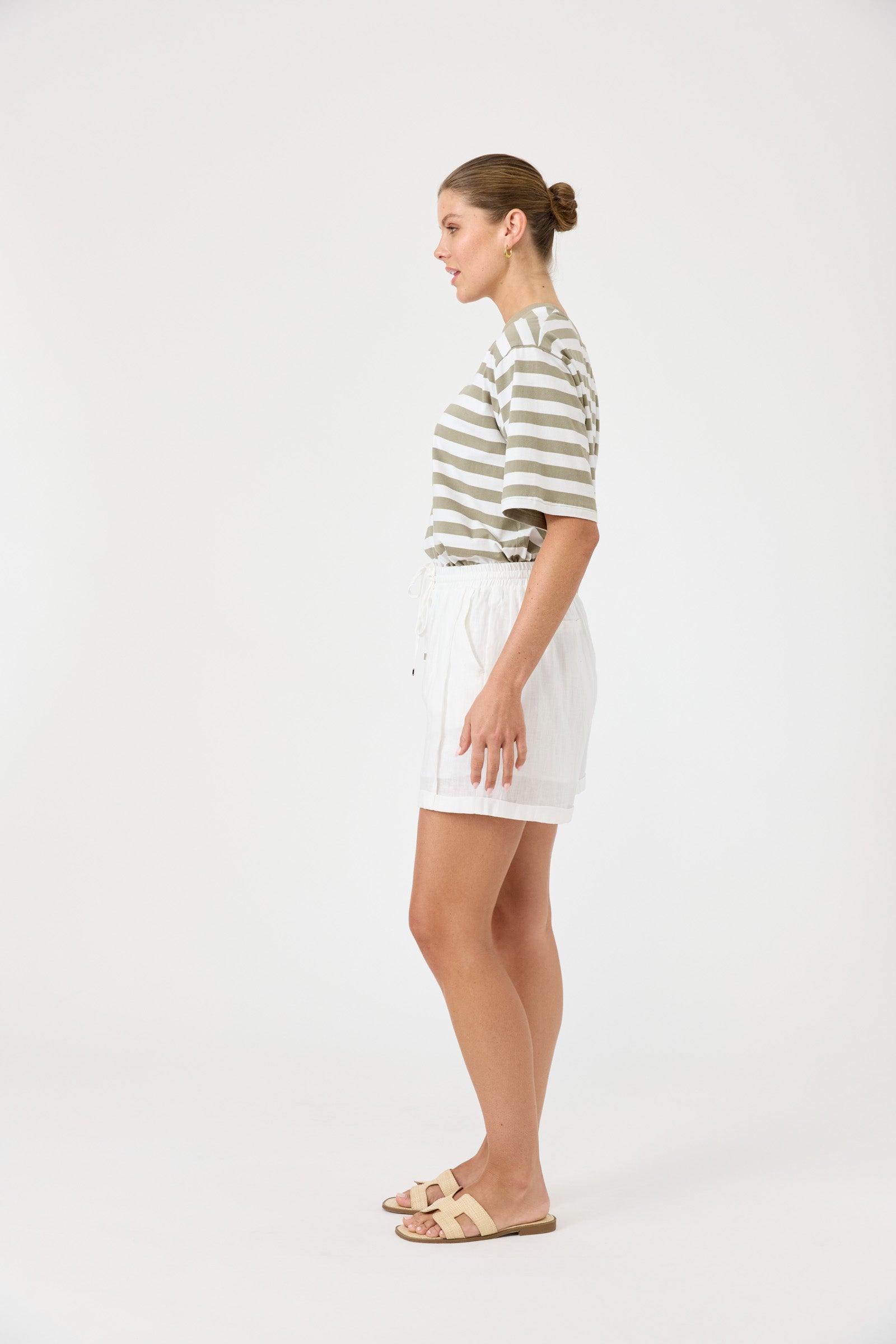 Eb & Ive Studio linen shorts White tailored elastic waist beach to bar