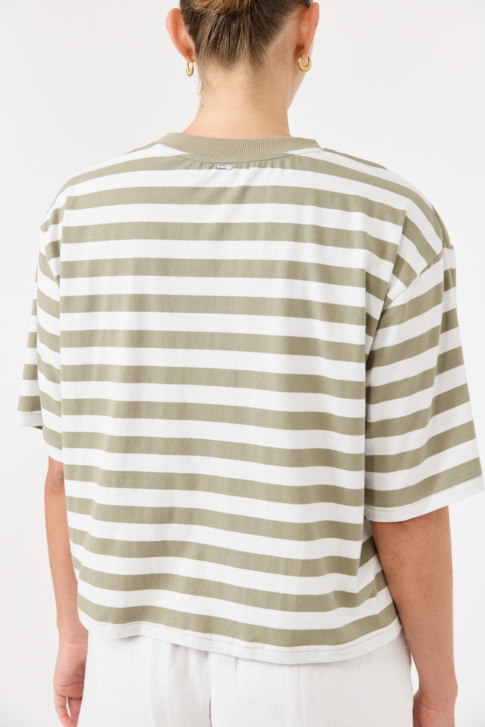 Studio stripe t shirt olive white Tee crew neck elbow length sleeve loose boxy fit cotton hip length relaxed silhouette three-quarter sleeve classic stripes casual wear