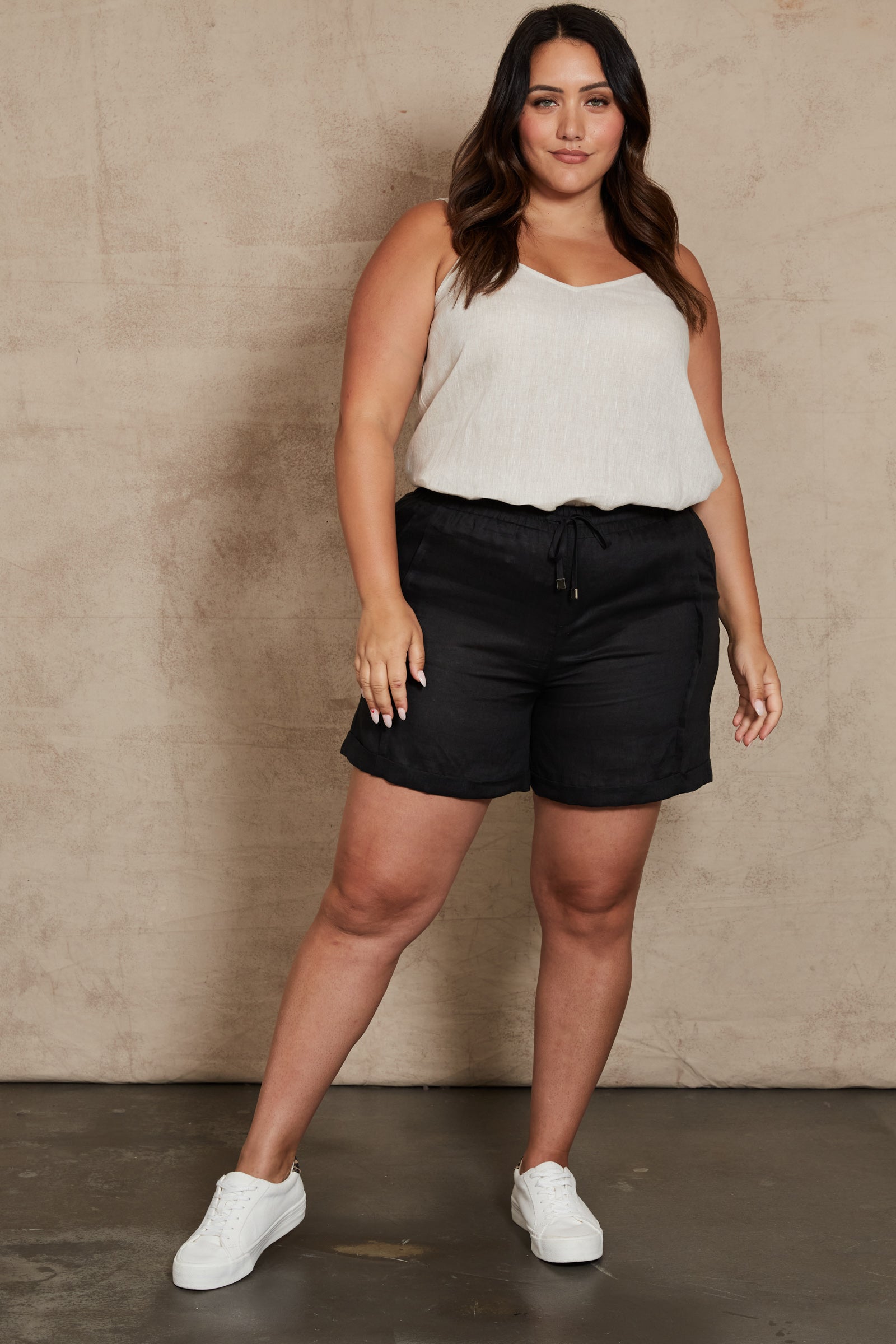 Eb&Ive Studio Linen Short Work Short Black Smart Casual size 16