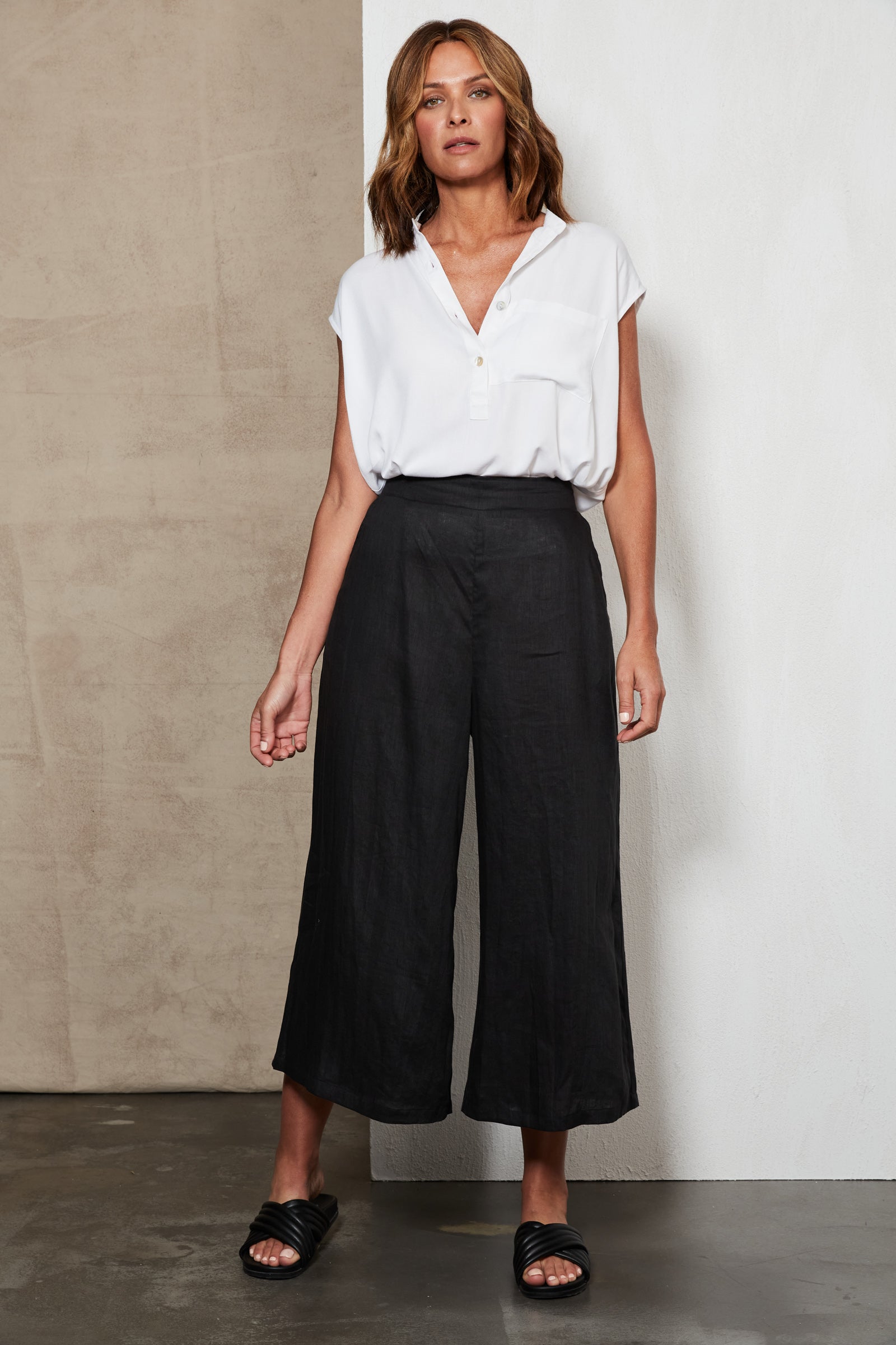 Eb&Ive Studio Linen Crop Wide Leg Pant Black Work Pant