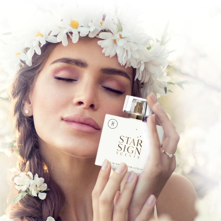 FOX AND SCOUT + StarSign Scents | Whats in the Star's ?