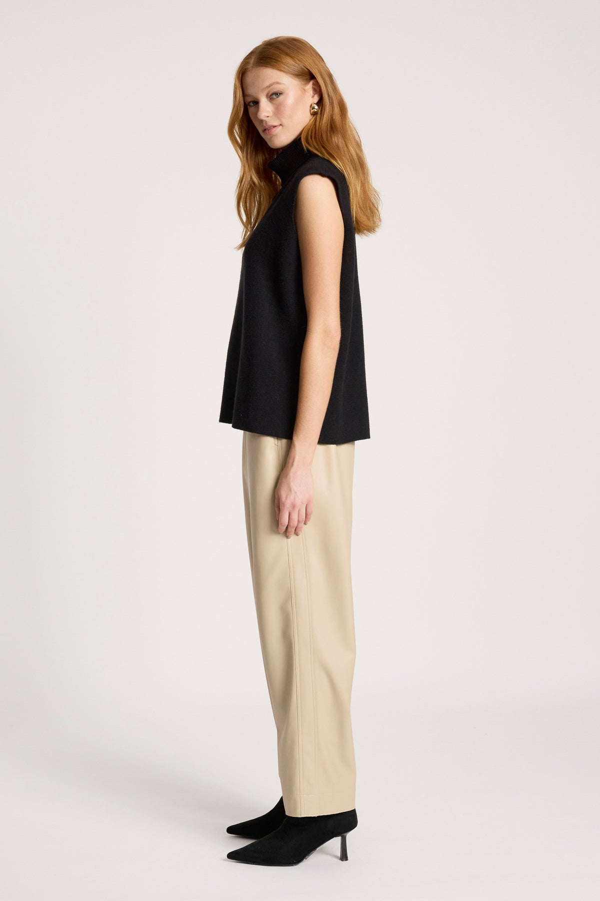 Zala Roll Knit  - Black