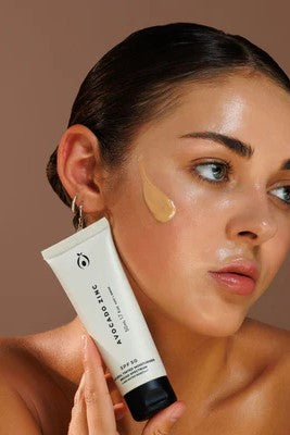 Avocado Zinc Tinted Moisturiser SPF50 All natural sun screen zinc Australian made skincare Nourish light  Medium