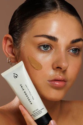 Avocado Zinc Tinted Moisturiser SPF50 All natural sun screen zinc Australian made skincare Nourish Medium Dark