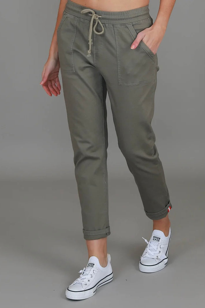 Auguste Stretch Chino Jogger - Khaki