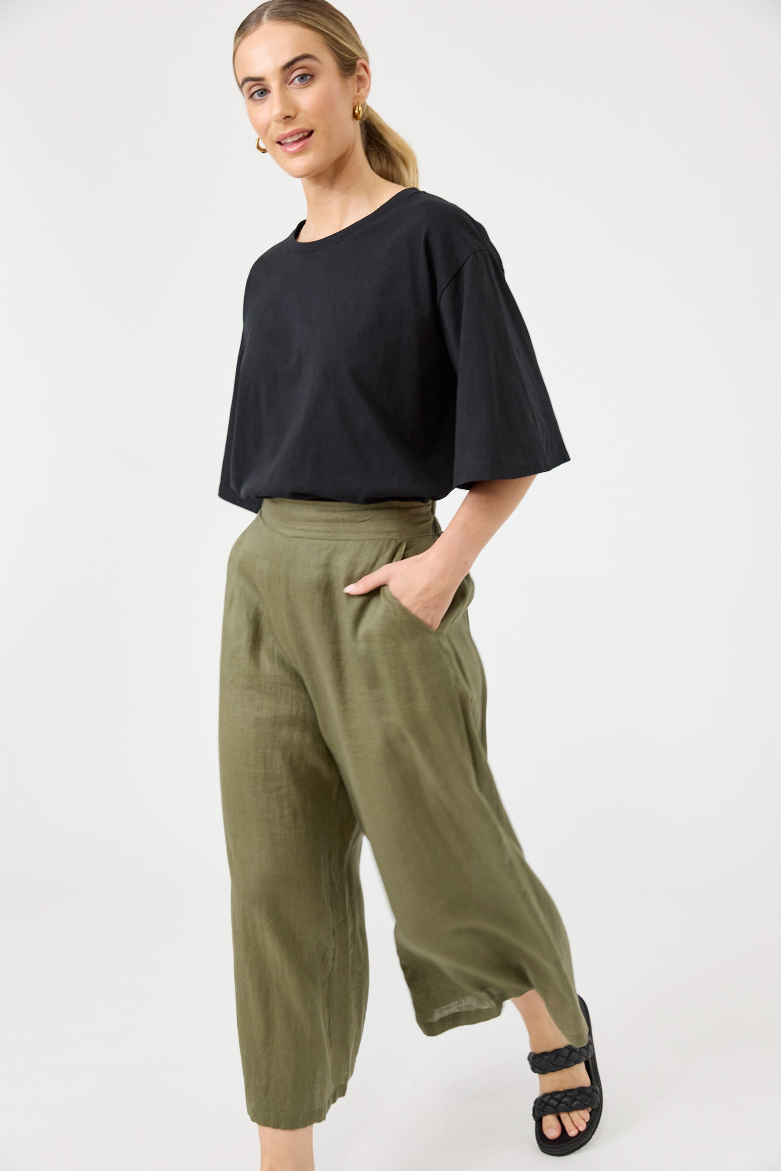 Studio Linen Crop Pant - Khaki