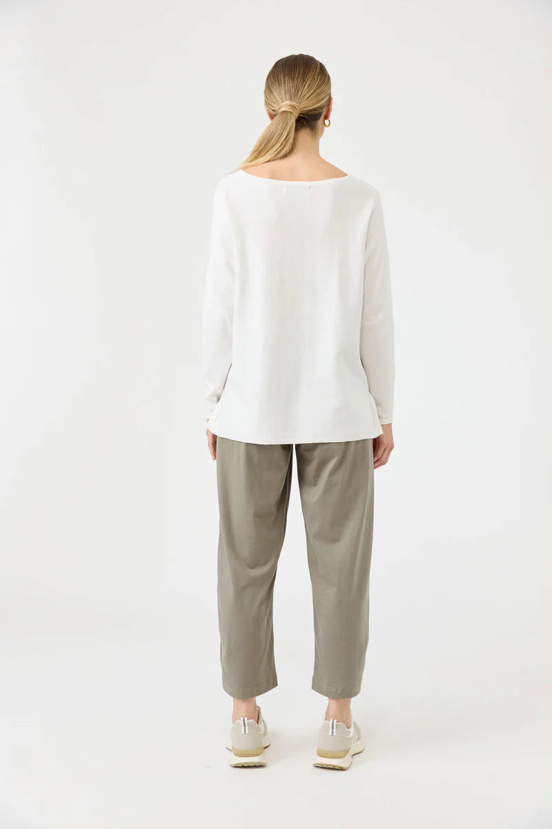 Eb&Ive Studio Cotton V-neck Knit Jumper White Light weight Autumn Spring Knit