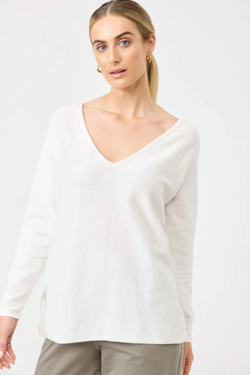 Eb&Ive Studio Cotton V-neck Knit Jumper White Light weight Autumn Spring Knit
