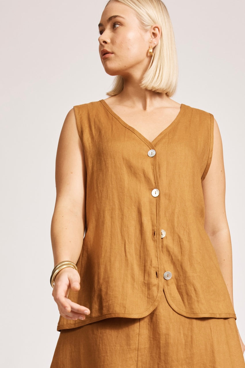 Miramar Vest - Camel Linen