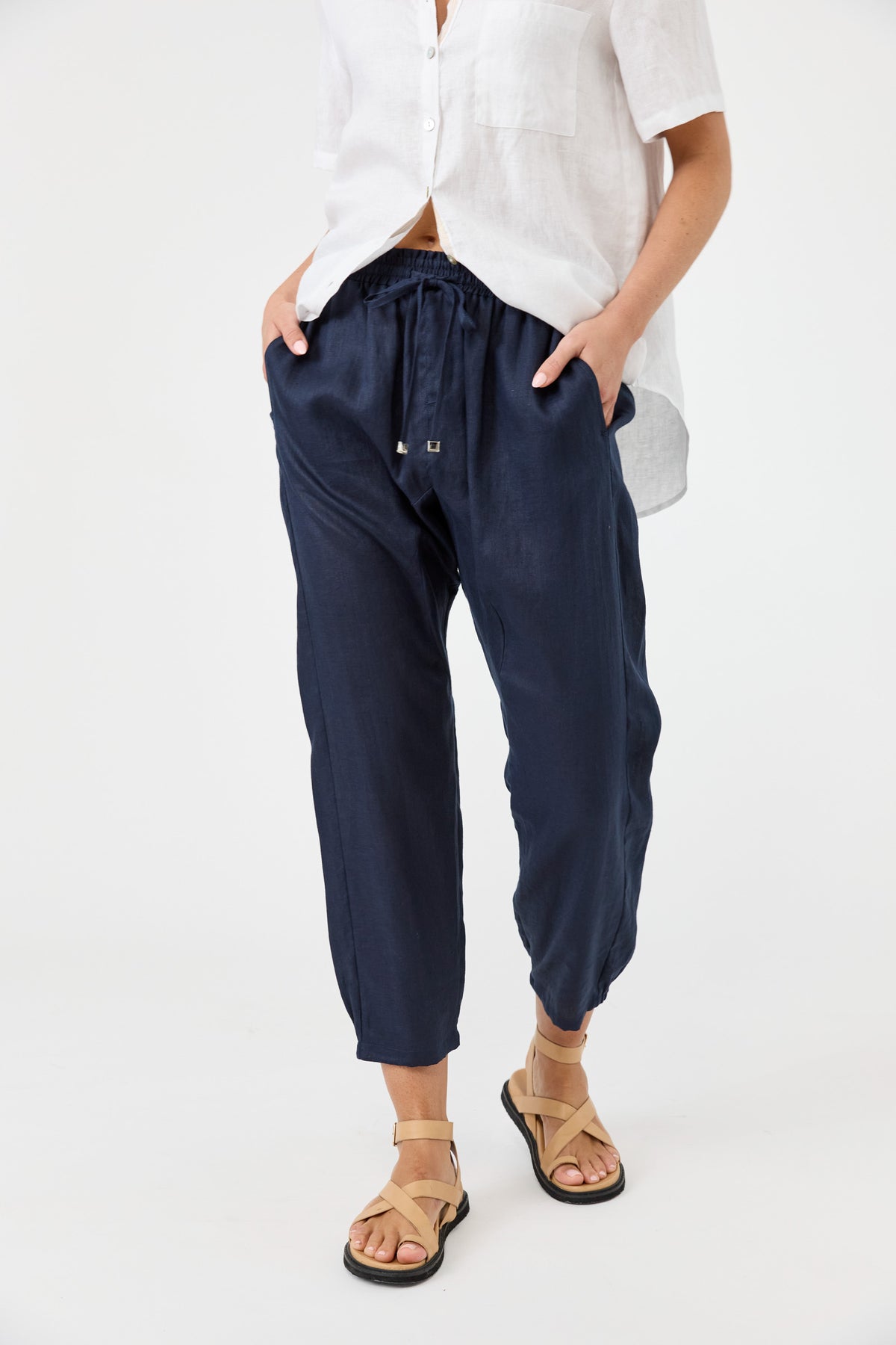 Studio Linen Relaxed Pant - Navy