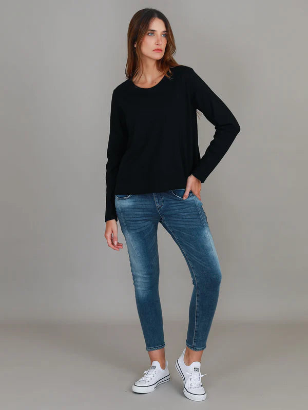 Sonya Long Sleeve T Shirt - Black