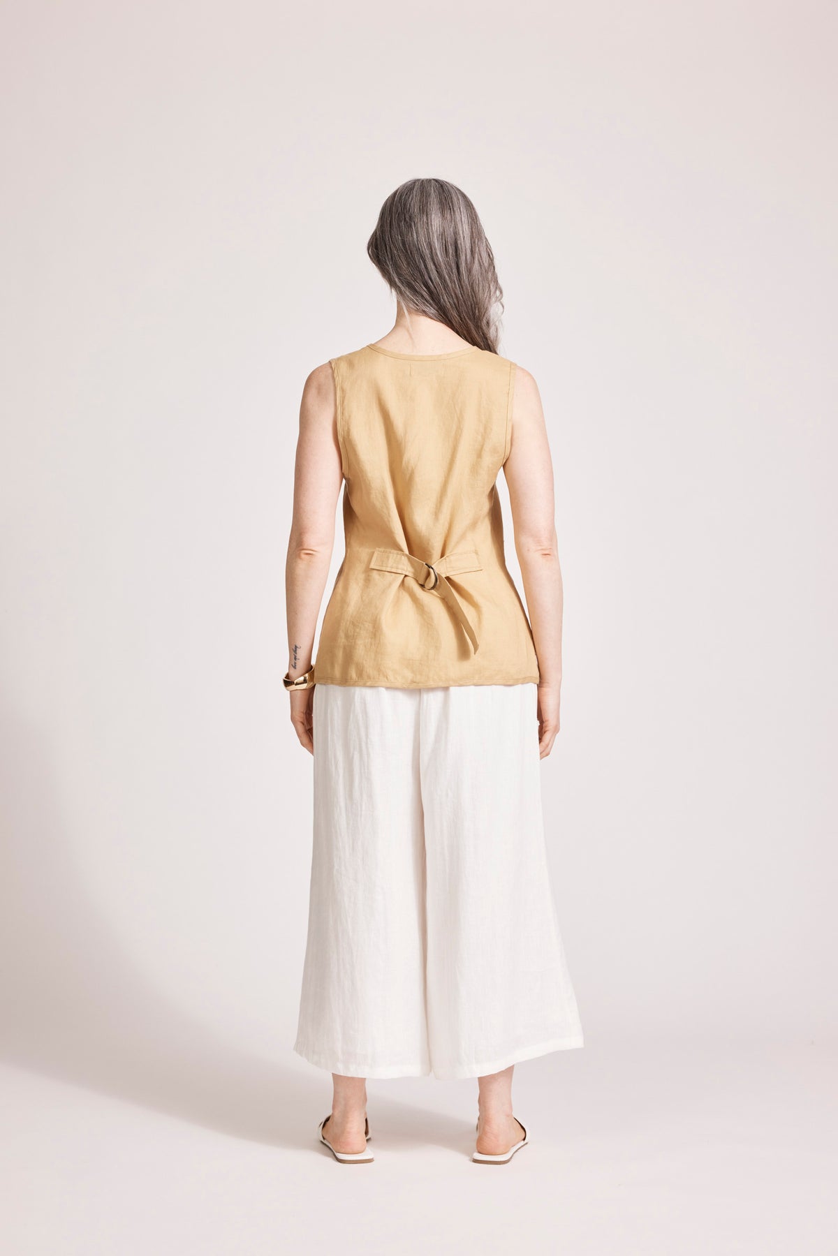 Eb&amp;Ive Miramar vest smart casual linen summer vest sleeveless v-neck work top Camel