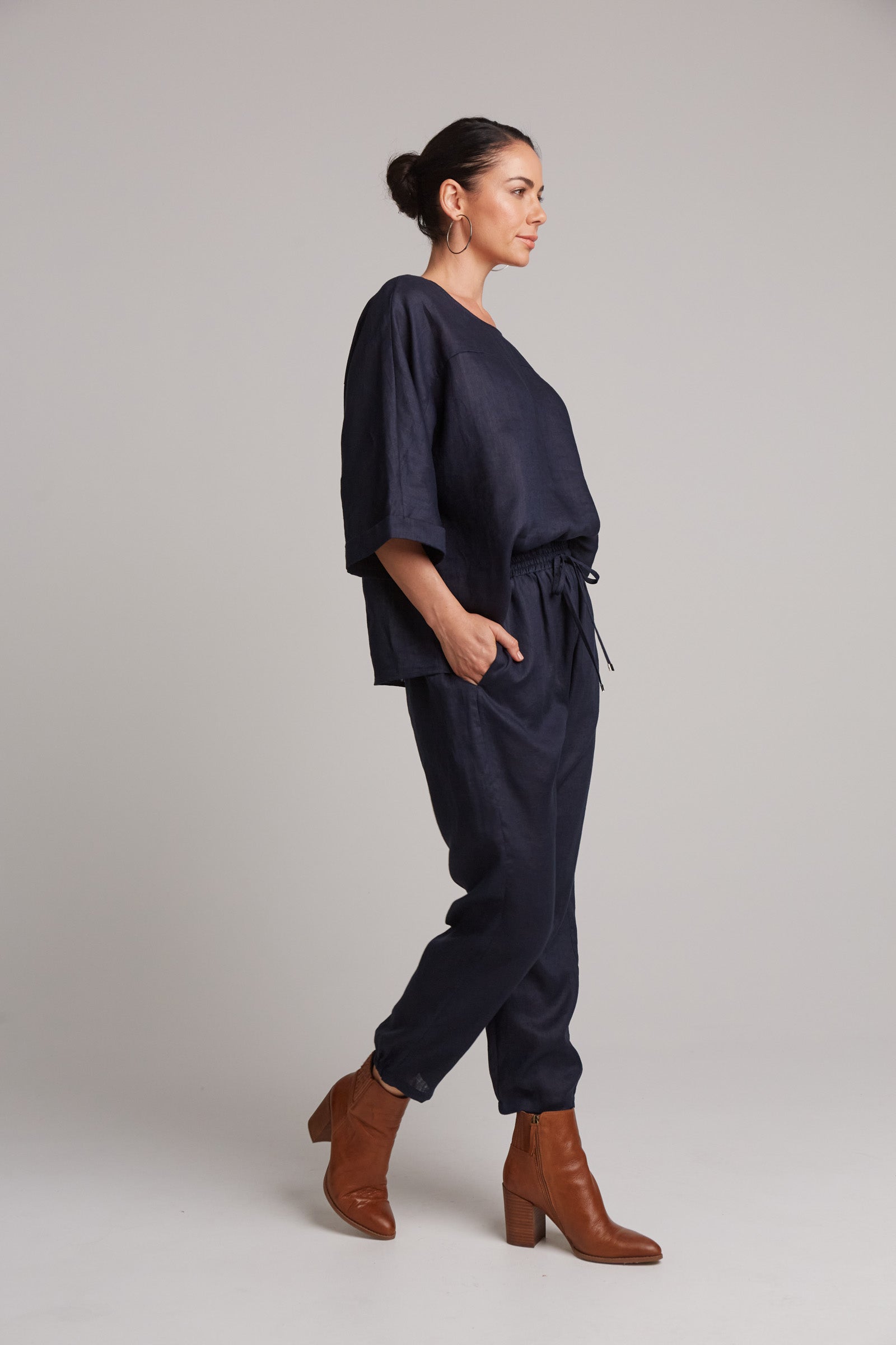 Eb&Ive Studio Linen Relaxed Pant Jogger Weekend Pant Travel Pant Navy