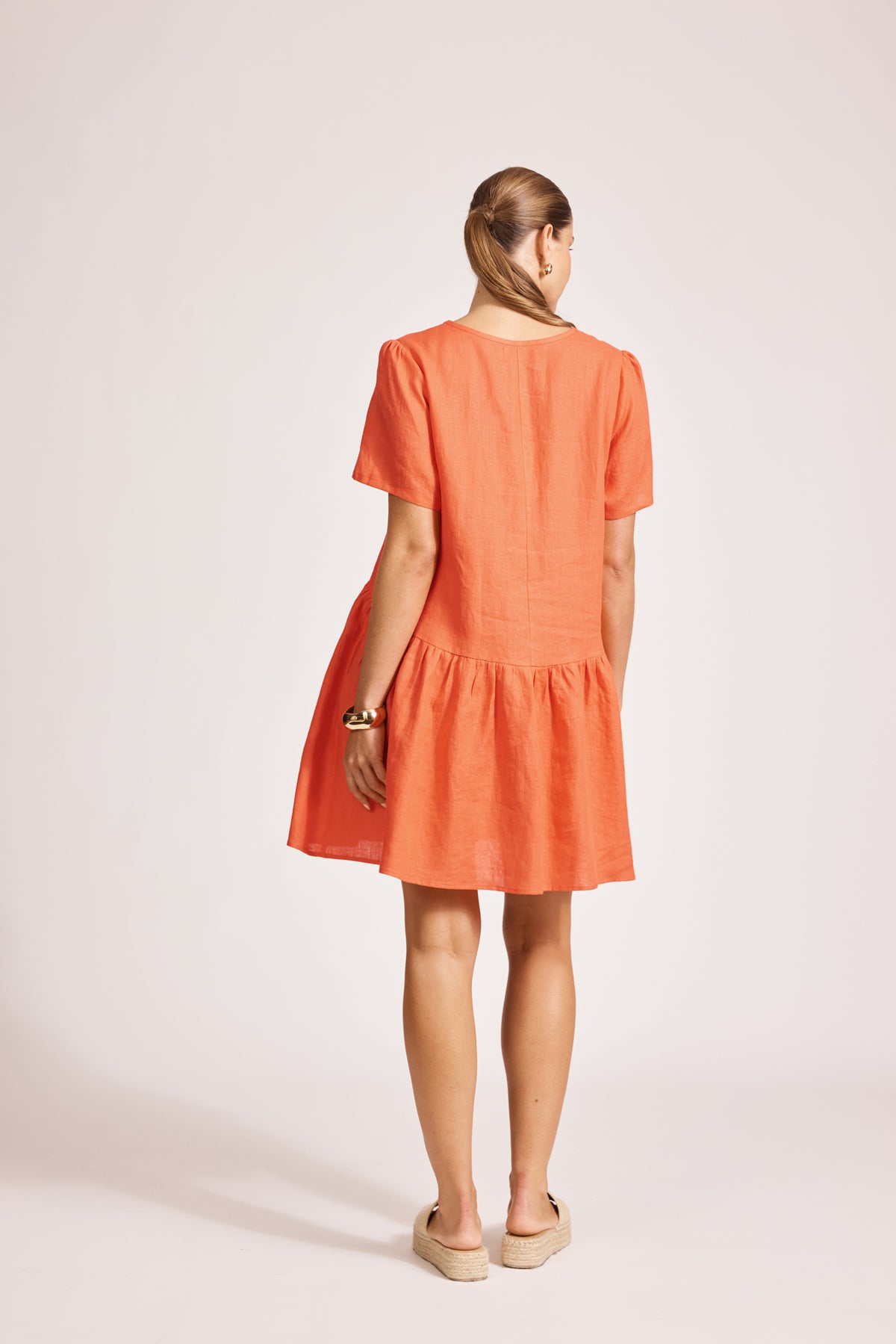 Eb&amp;Ive Miramar Linen midi short summer shift Aline v-neck dress short sleeve coral