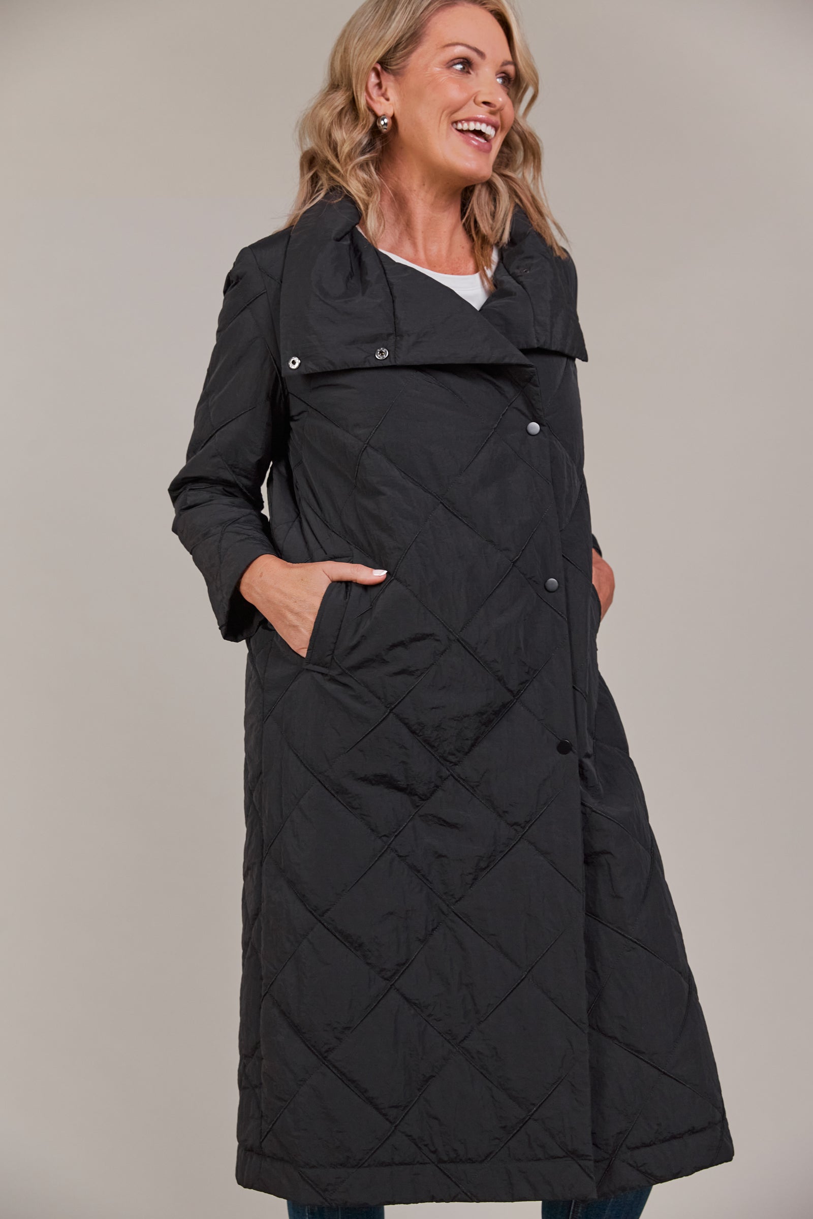 Argo Coat - Black