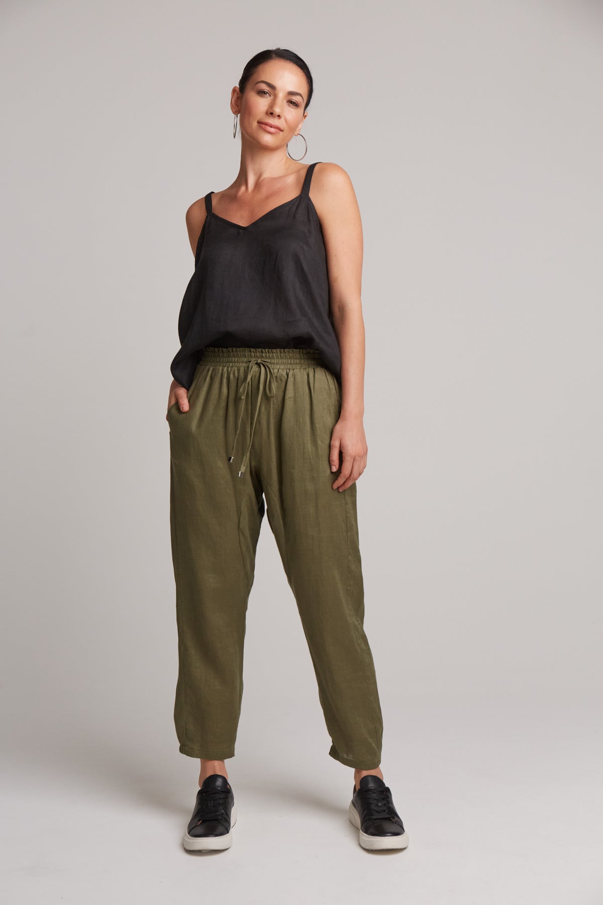 Eb&amp;Ive Studio Linen Relaxed Pant Jogger Weekend Pant Travel Pant Khaki