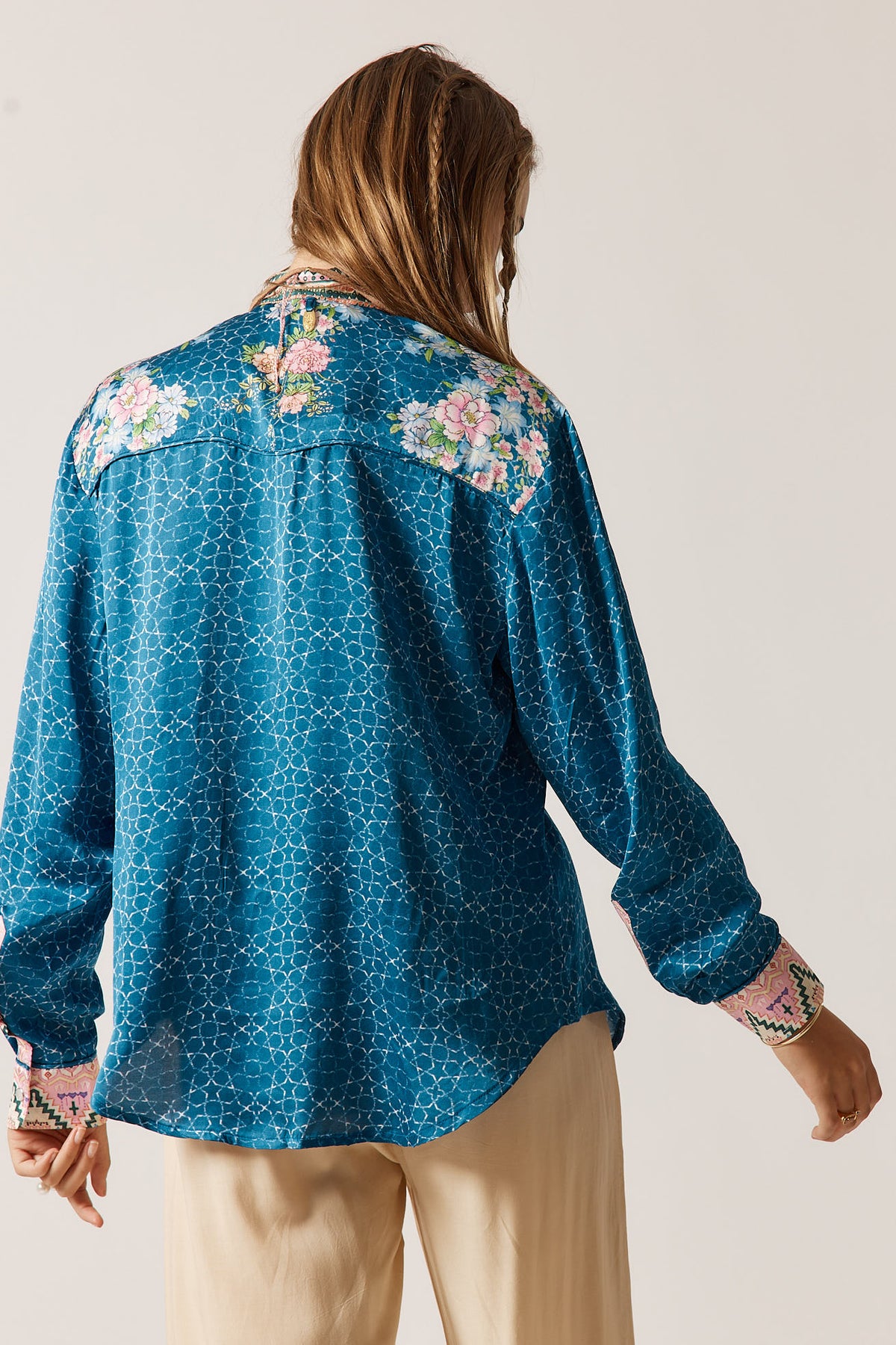 RubyYaya Daisy Vintage & retro all over print statement  bold cowgirl print soft button up Shirt  women’s fashion collared country blouse blue with bright colour florals