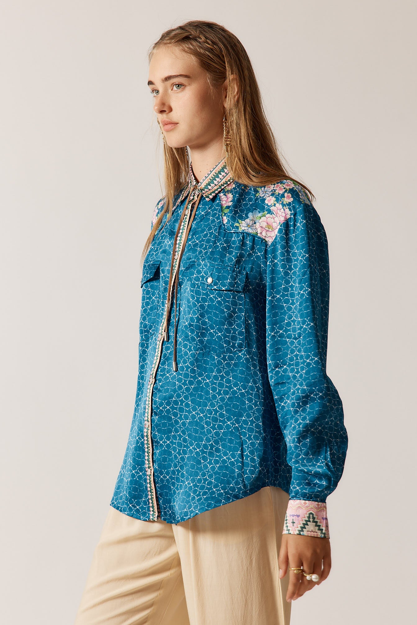RubyYaya Daisy Vintage & retro all over print statement  bold cowgirl print soft button up Shirt  women’s fashion collared country blouse blue with bright colour florals