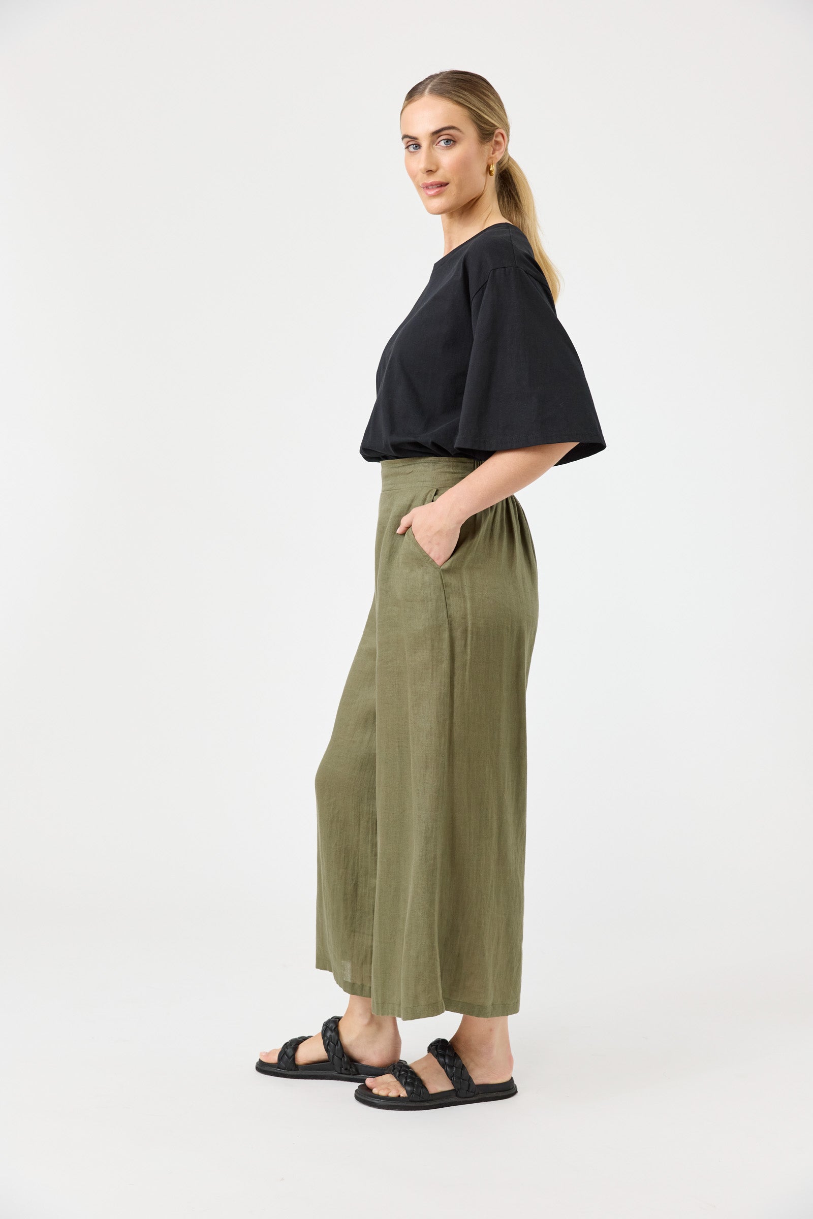 Studio Linen Crop Pant - Khaki