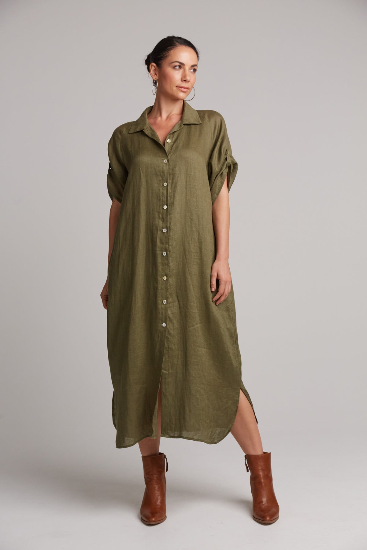 Eb&amp;Ive Studio Linen Maxi Long Shirt Dress with pockets Black Khaki