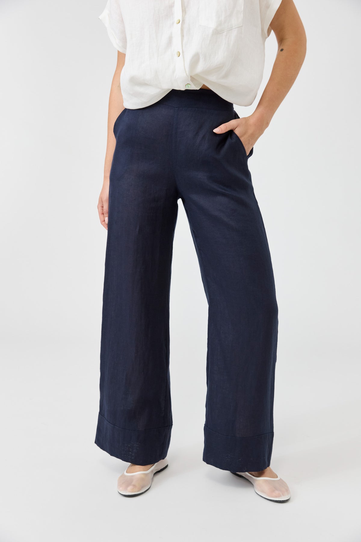 Eb&amp;Ive Studio Linen Long Straight Wide Pant  Navy Work Pant