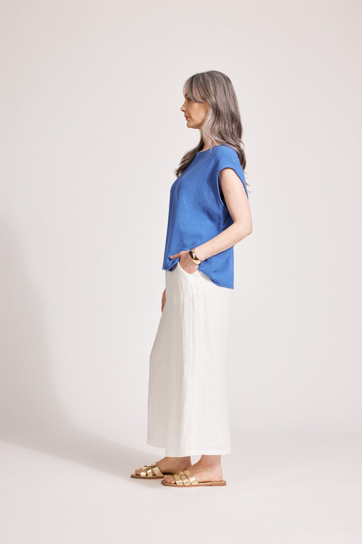 Eb&amp;Ive Artemis Sleeveless Knit Top Blue cotton textured tank  round neck and drop sleeve  summer knit 