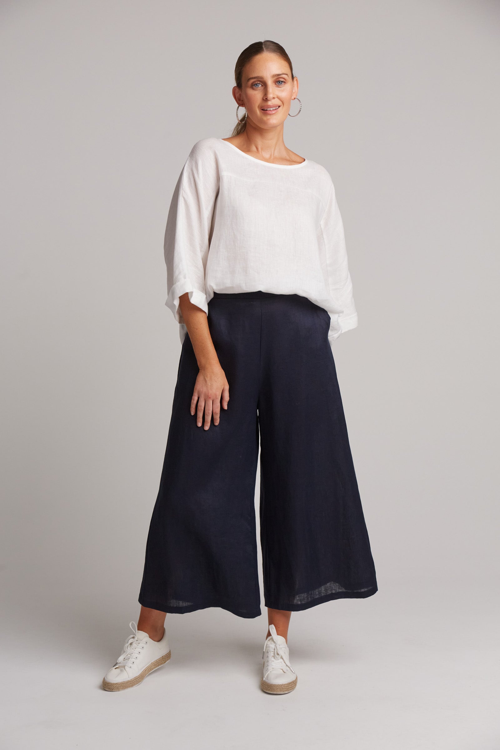 Eb&Ive Studio Linen Crop Wide Leg Pant Navy