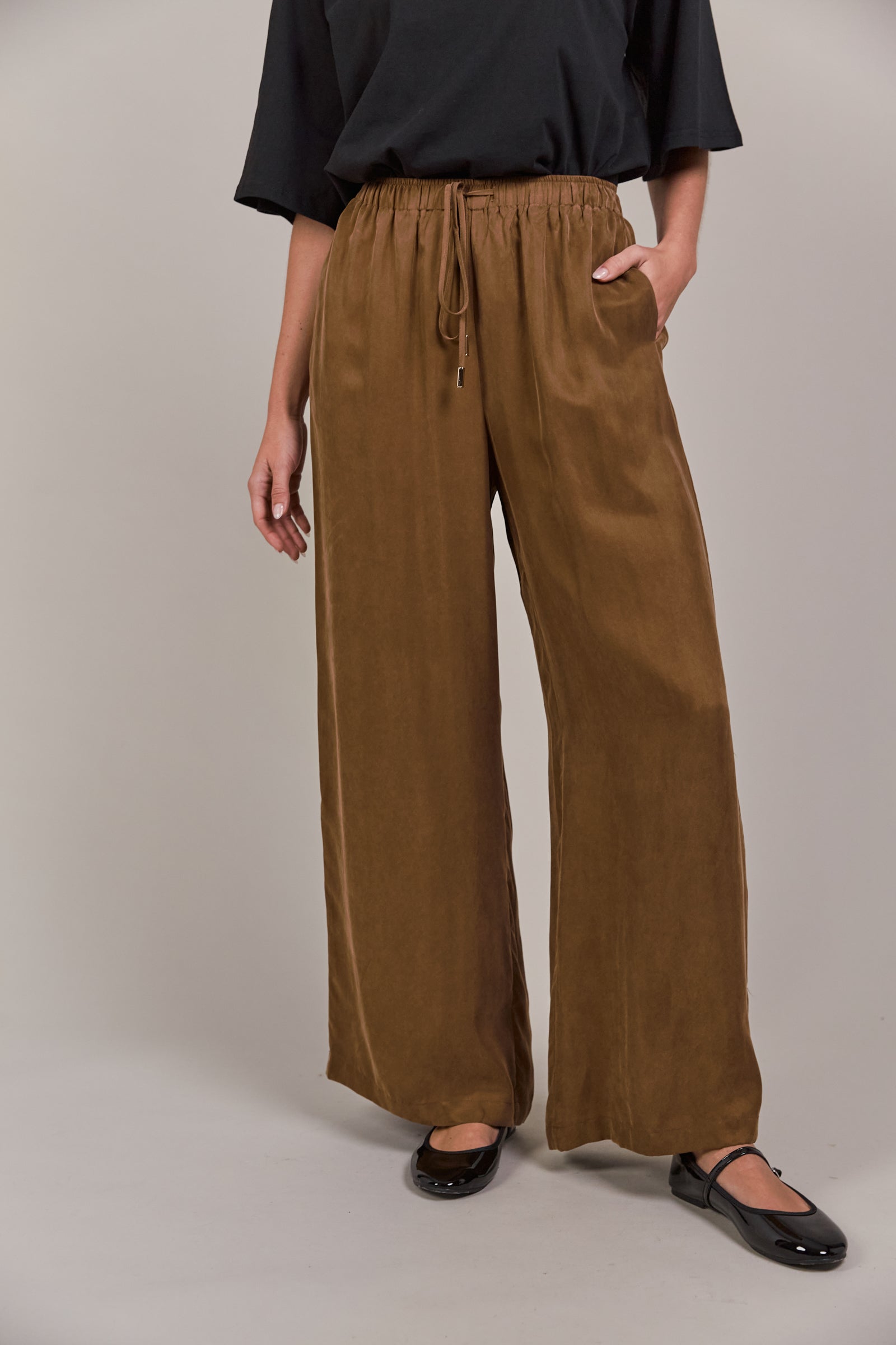 Eden Cupro Pant - Tobacco