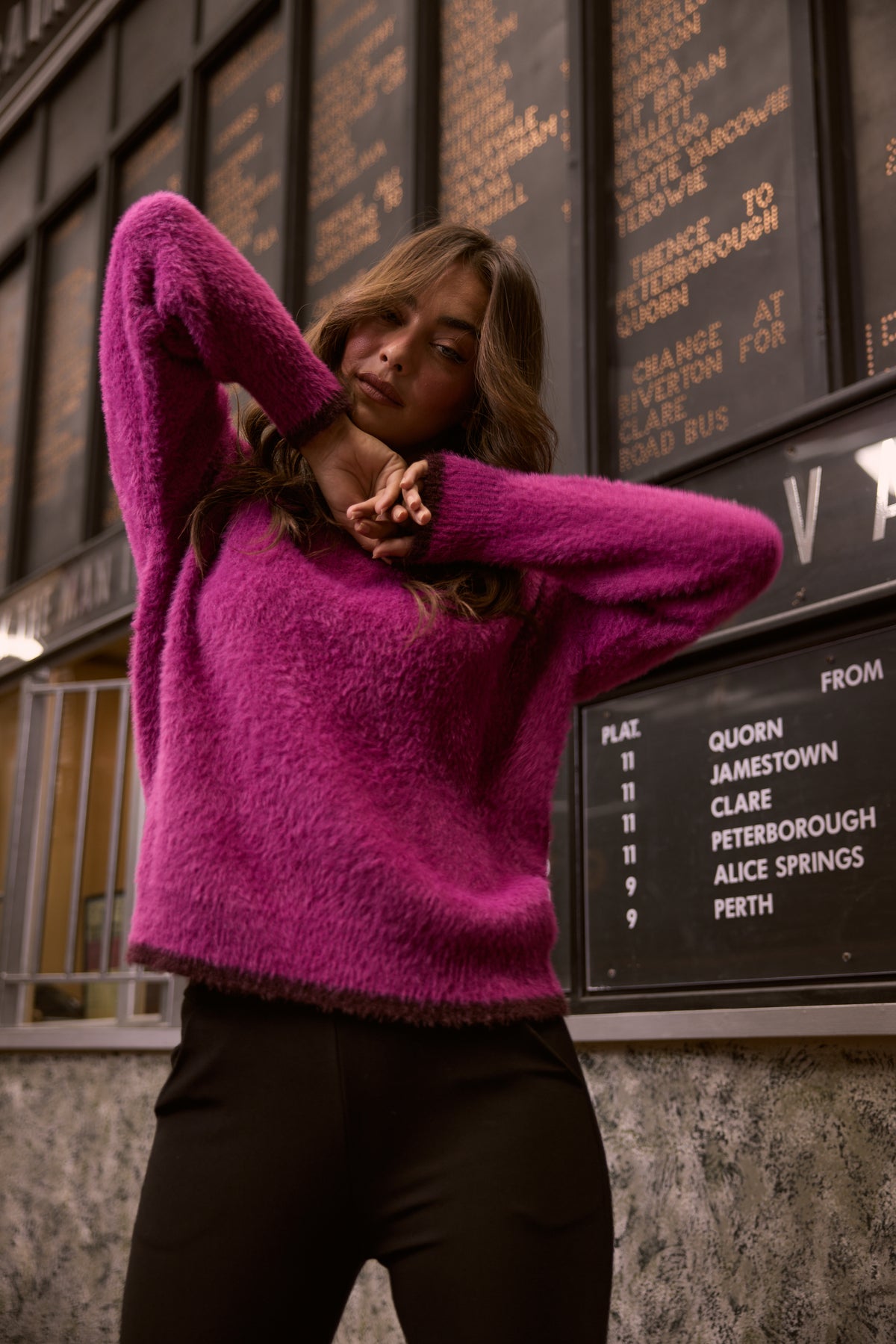 Orbit Knit - Hot Pink w/ Chocolate