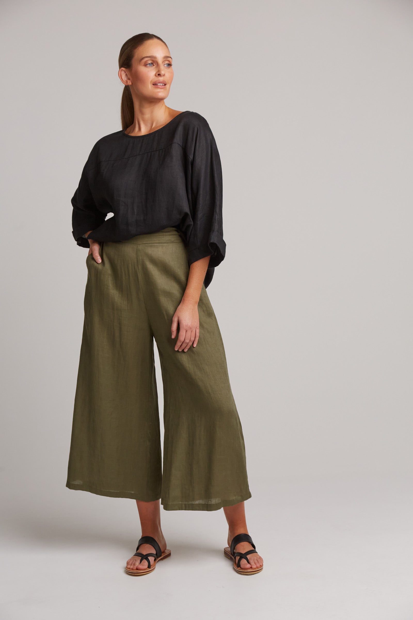 Eb&Ive Studio Linen Crop Wide Leg Pant Khaki