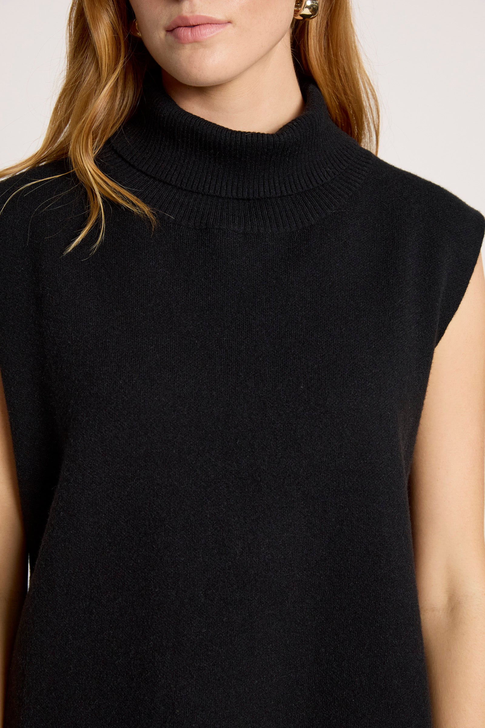 Zala Roll Knit  - Black