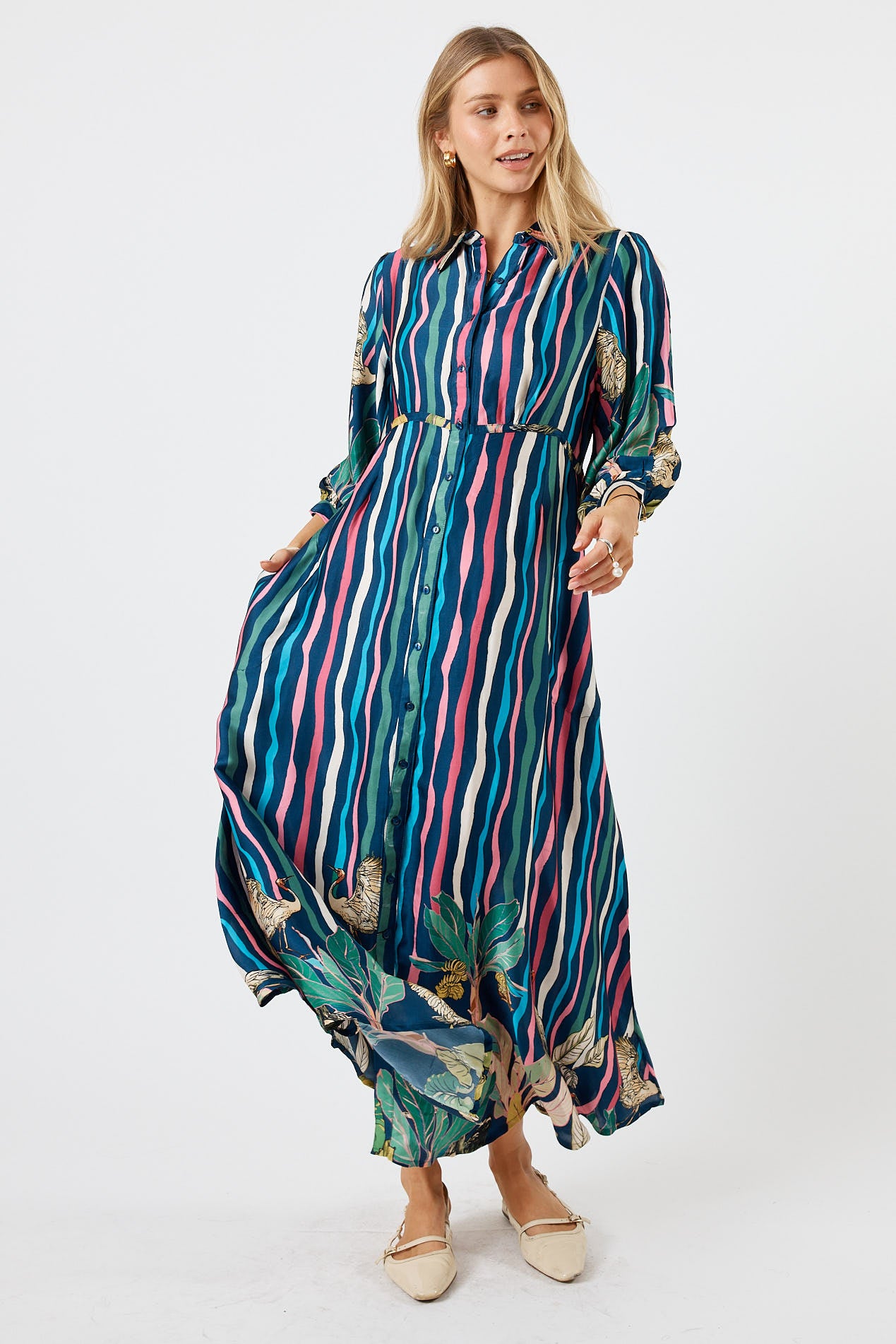 LulaSoul Cambridge Vintage & retro all over jungle stripe print statement bold bird print  soft satin button up Shirt dress women’s fashion evening event dress work dress blue long sleeve 