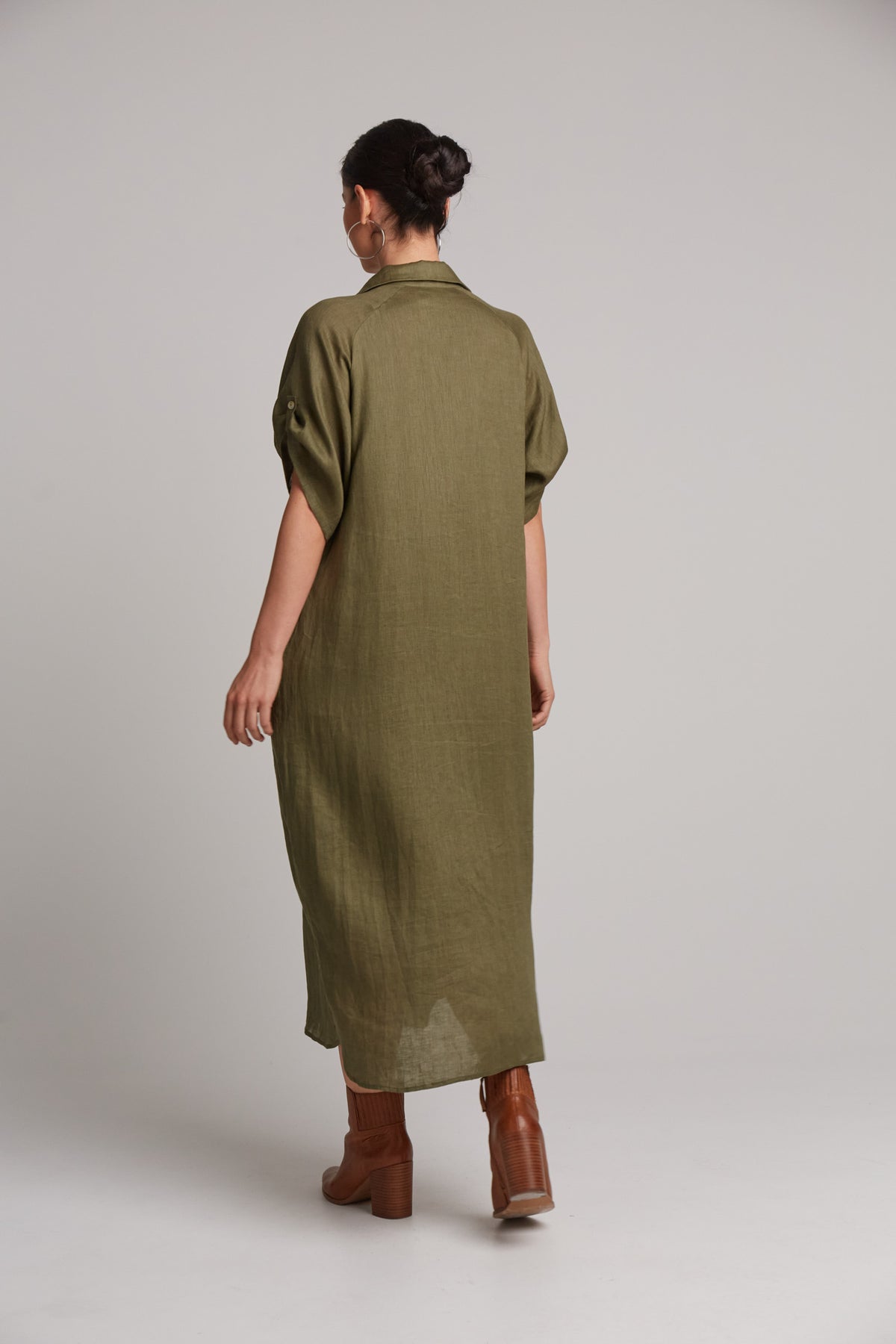 Eb&amp;Ive Studio Linen Maxi Long Shirt Dress with pockets Black Khaki