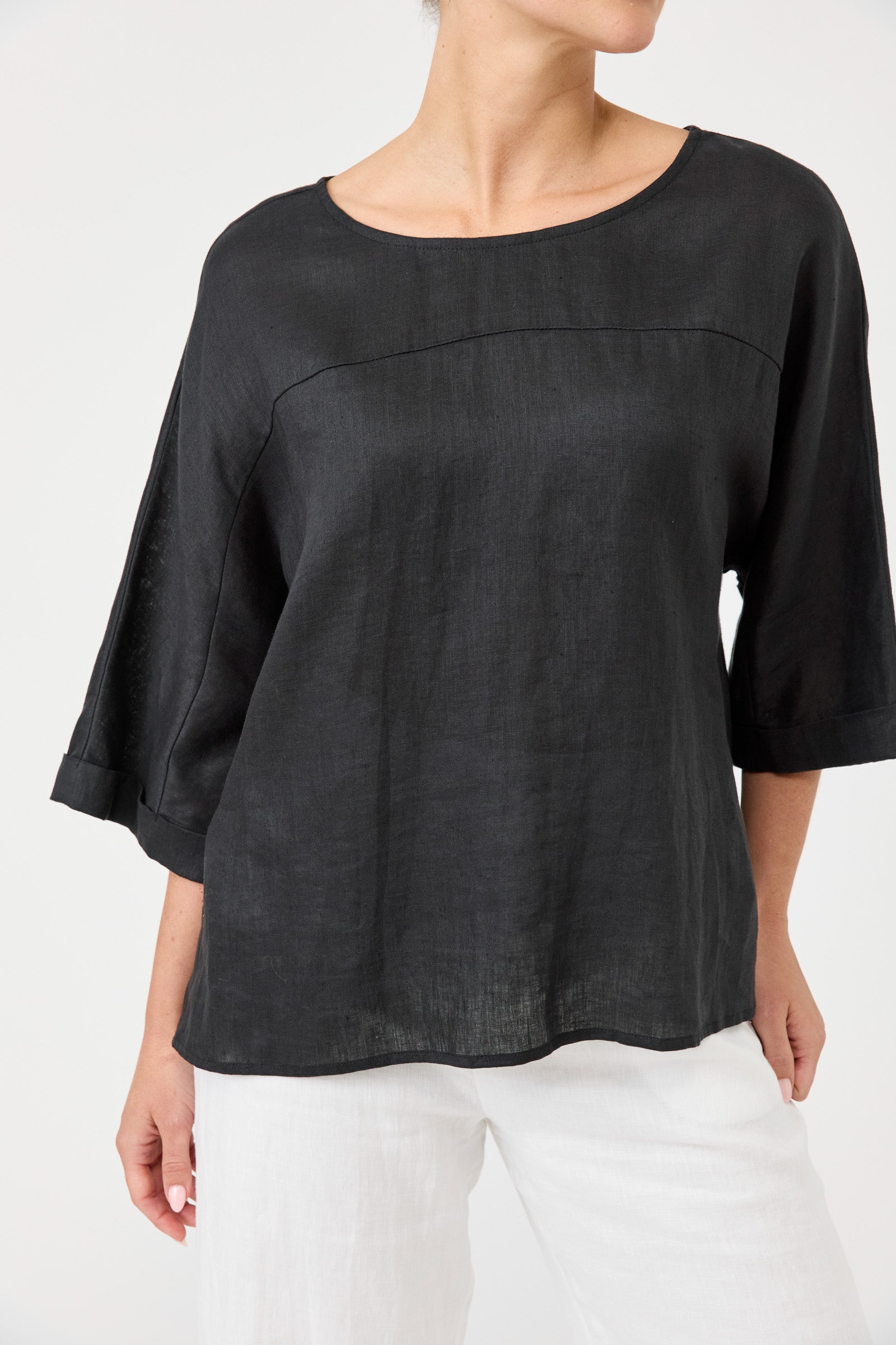 Studio Linen Relaxed Top - Black
