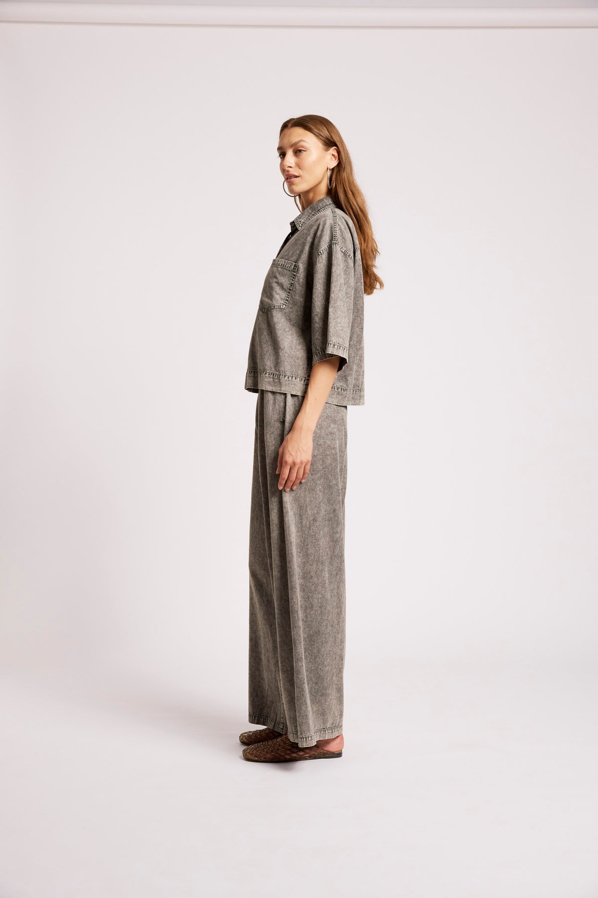 Roam Denim Shirt - Ash Black