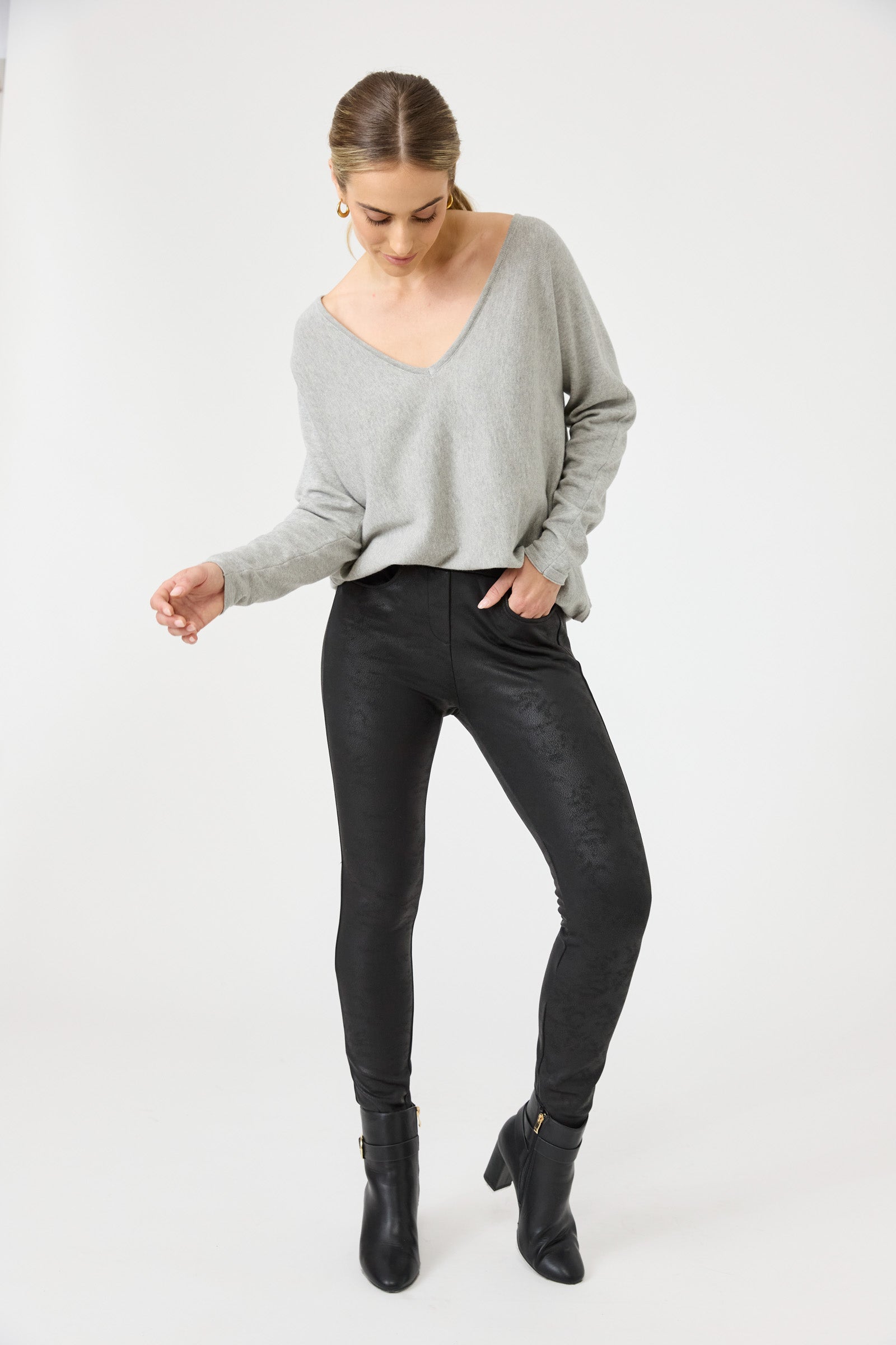 Eb&Ive lazy days legging  faux leather tights. Warm winter tights  stretch straight skinny leg pants black vegan 