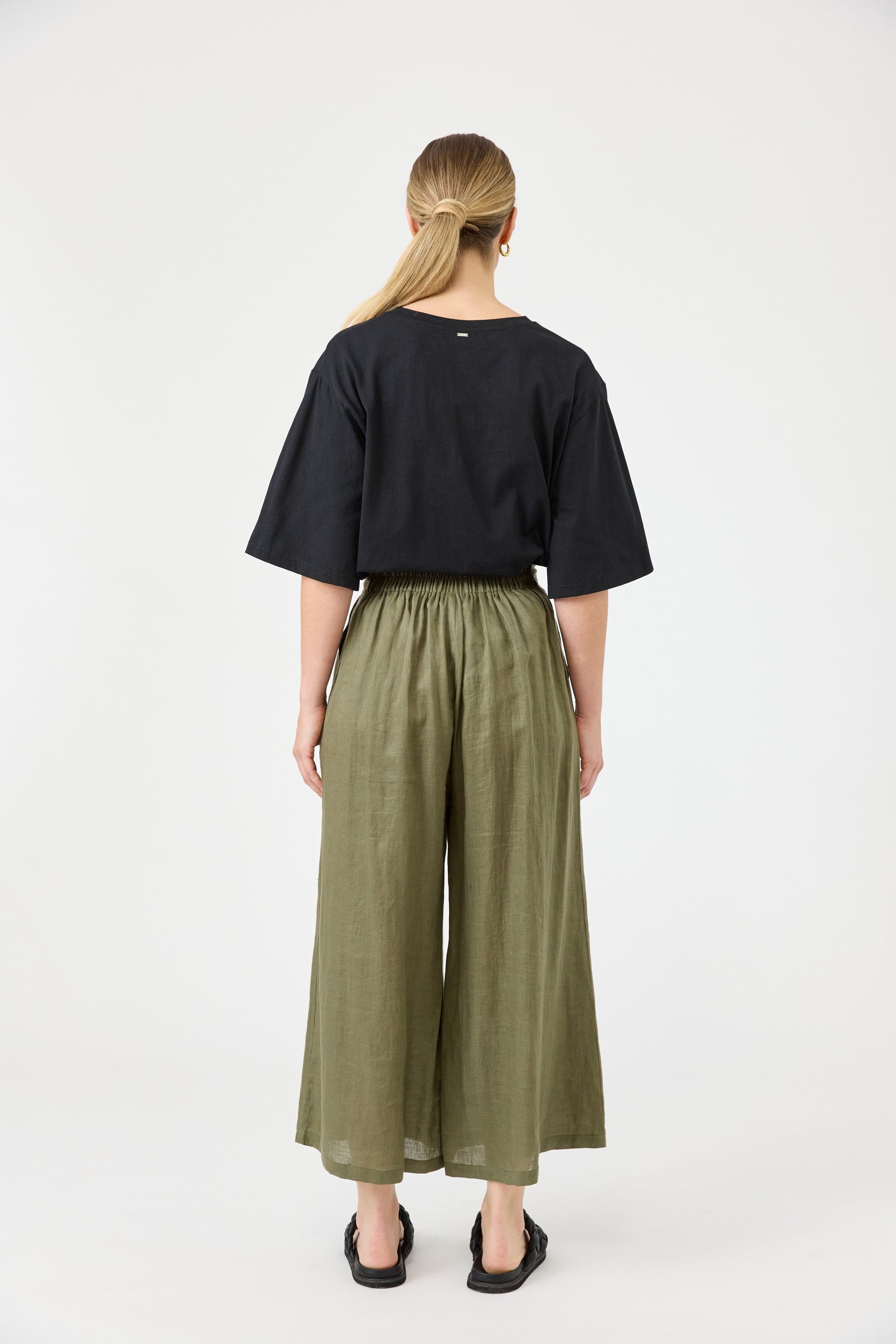 Studio Linen Crop Pant - Khaki