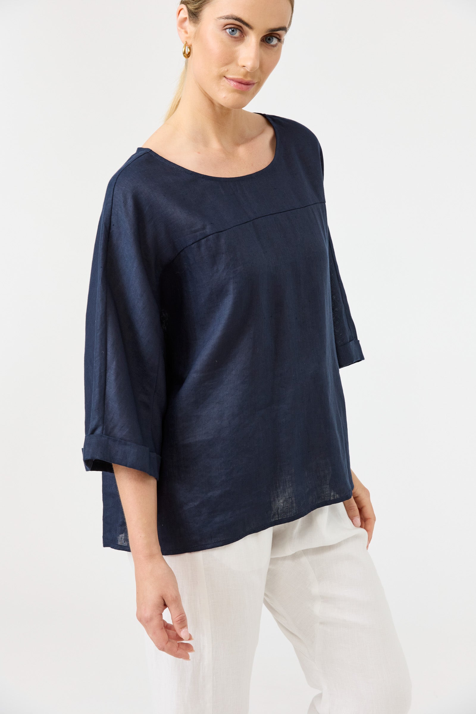 Eb&Ive Studio Linen Relaxed Top Long Sleeve Navy