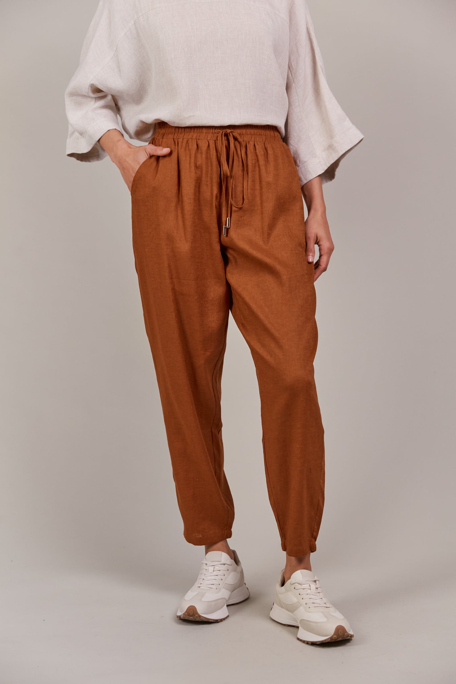 Laax Relaxed Linen Pant - Hazel