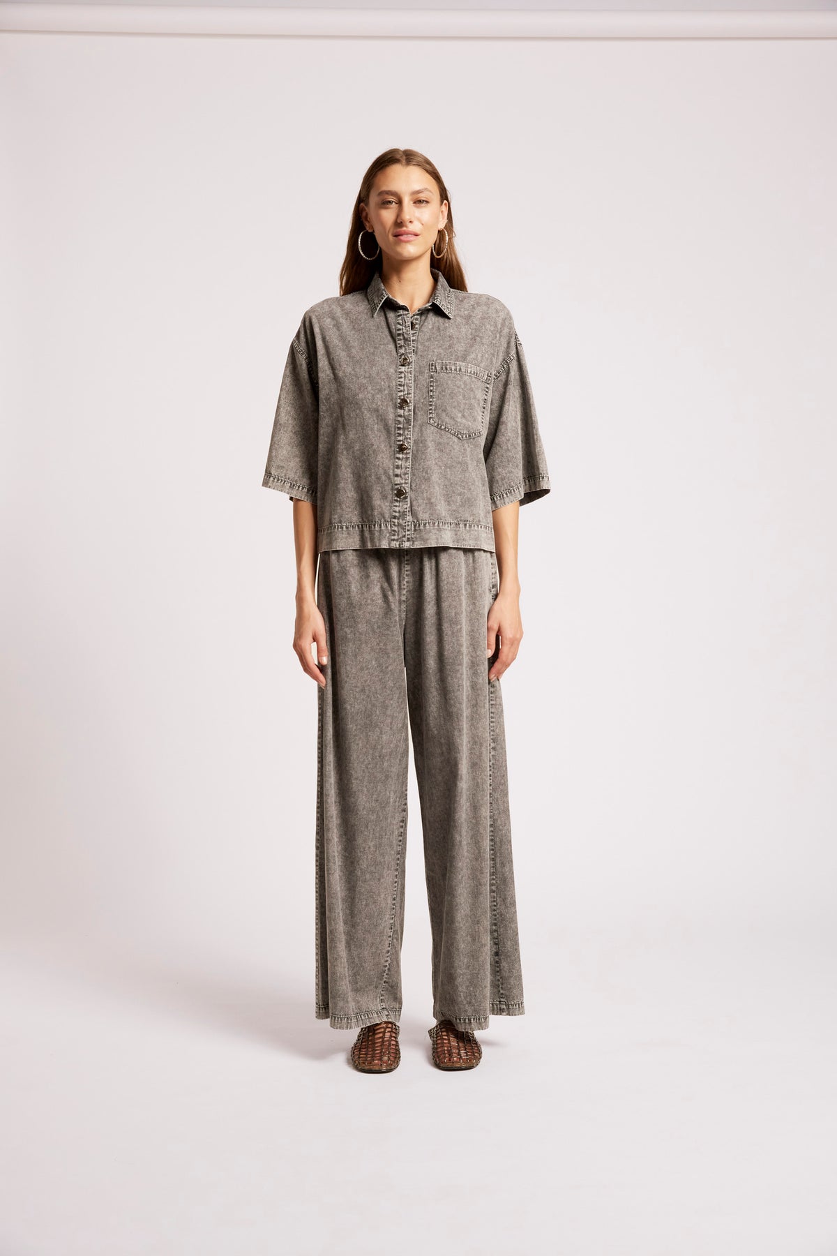 Roam Denim Shirt - Ash Black